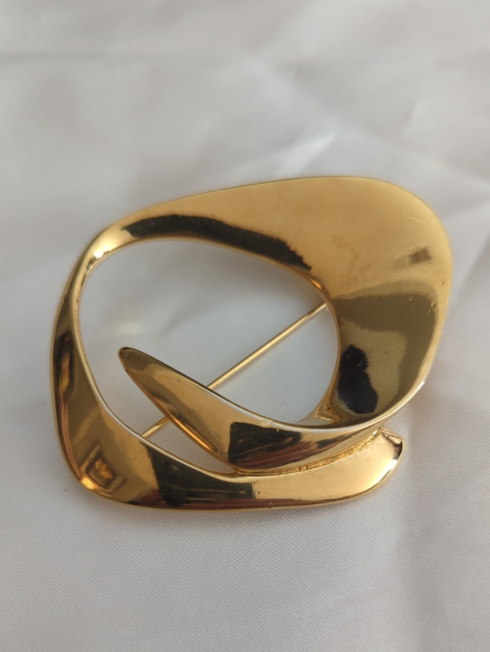 Givenchy Vintage Gold-Tone Brooch